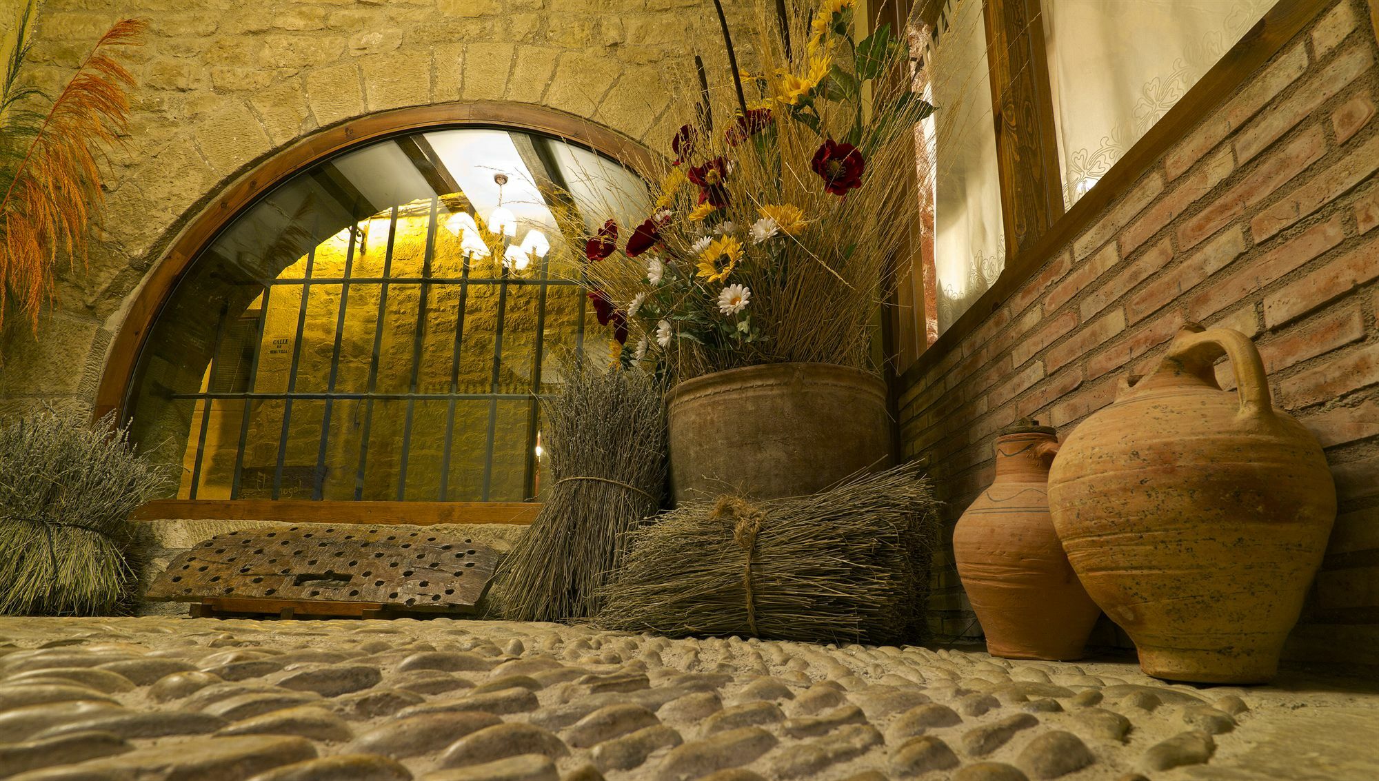 Posada De Uncastillo Exterior foto